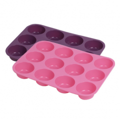 Silicone 12-cup muffin cake mould