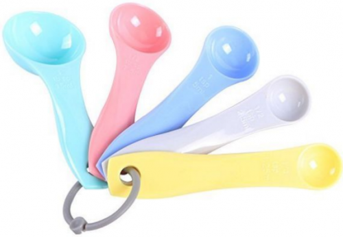 Plastic measuring spoons 5pcs